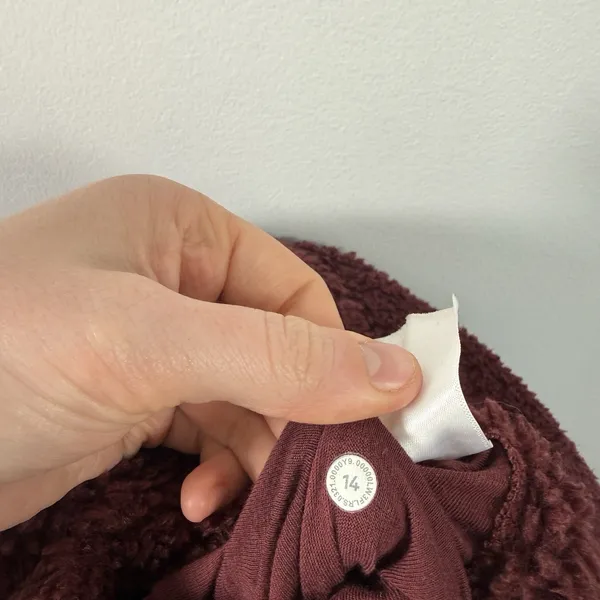Lululemon Textured Fleece 1/2 Zip Hoodie Pullover Sweater Red Merlot‎ Womens 14 - Image 8