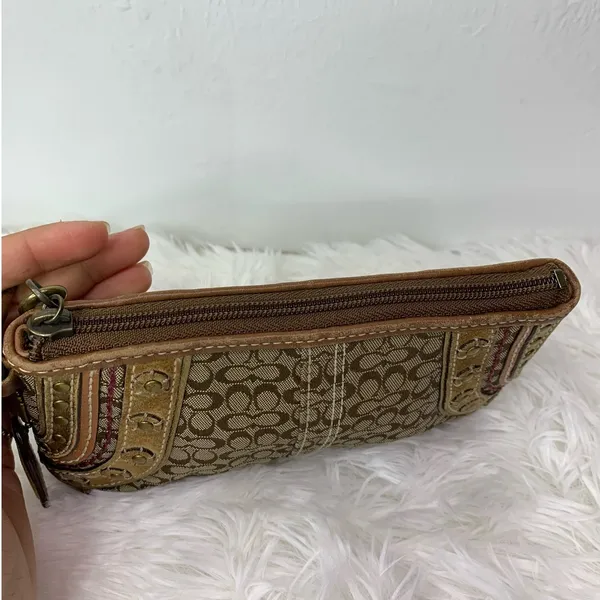 COACH Brown Signature Canvas Wristlet - Image 4