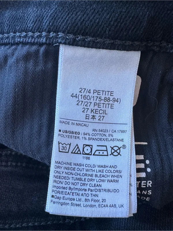 GAP Black Cropped Frayed Hem Jeans - Image 3
