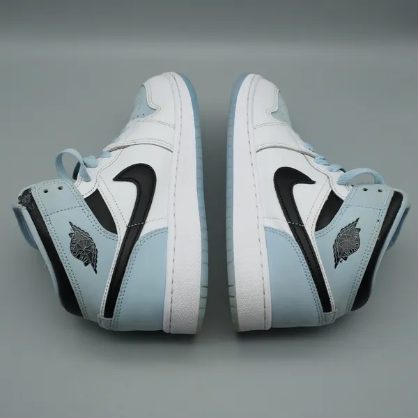 Jordan 1 Mid SE GS Ice Blue Black White DV1337-104 5.5Y Women 7 Sneaker - Image 4