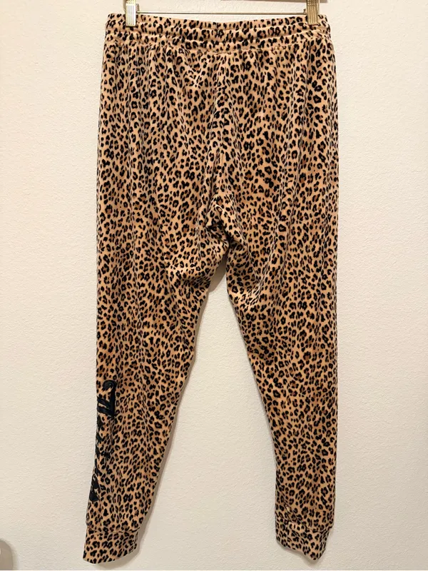 Juicy Couture leopard print soft velour lounge pant, pull up elastic waist, sz L - Image 4