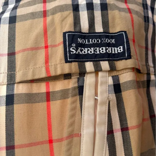 Burberry Vintage Beige Trench Coat size M - Image 5