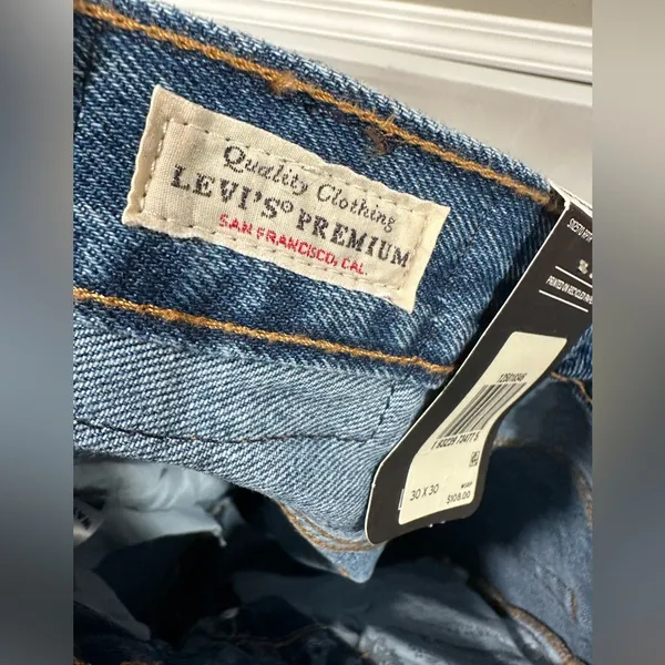 NWT Levi’s 501 High Rise Straight Leg 30x30 - Image 7