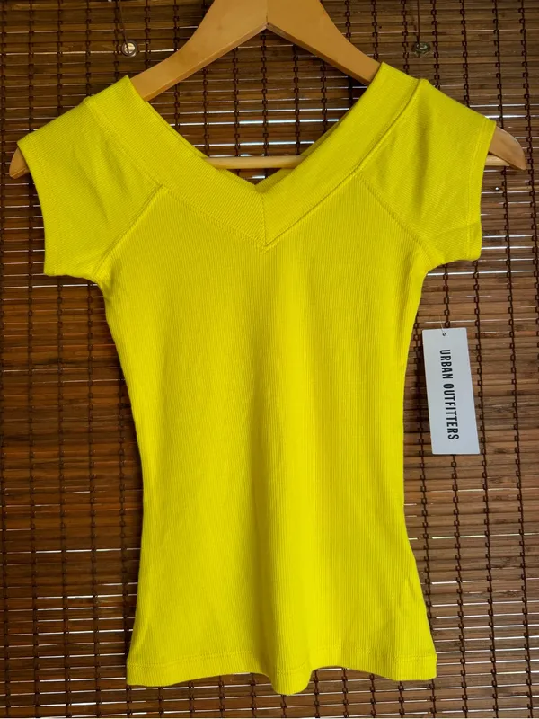 BDG Neon Yellow Ribbed V-Neck Cap Sleeve Top NWT S - Image 3