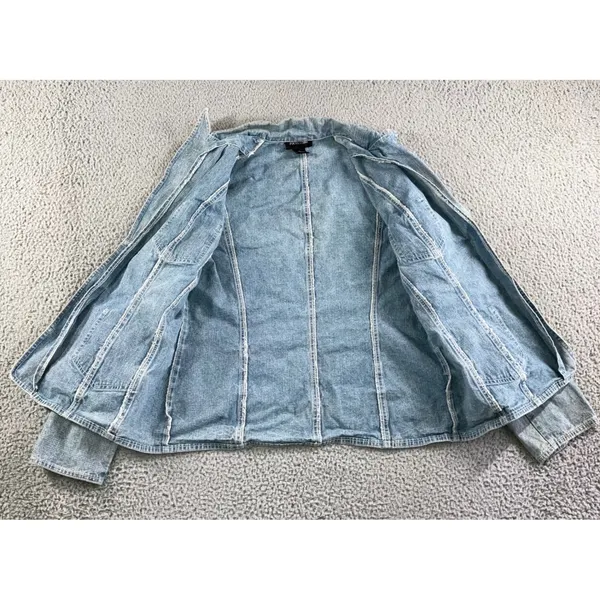 Vtg Focus 2000 Denim Blazer‎ Women M Light Wash 2 Button 4 Pocket Utility Jacket - Image 9
