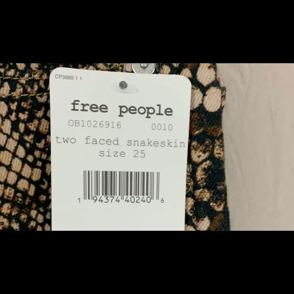 COPY - NWT We The Free Raw High Rise Printed Jeggings - Image 7