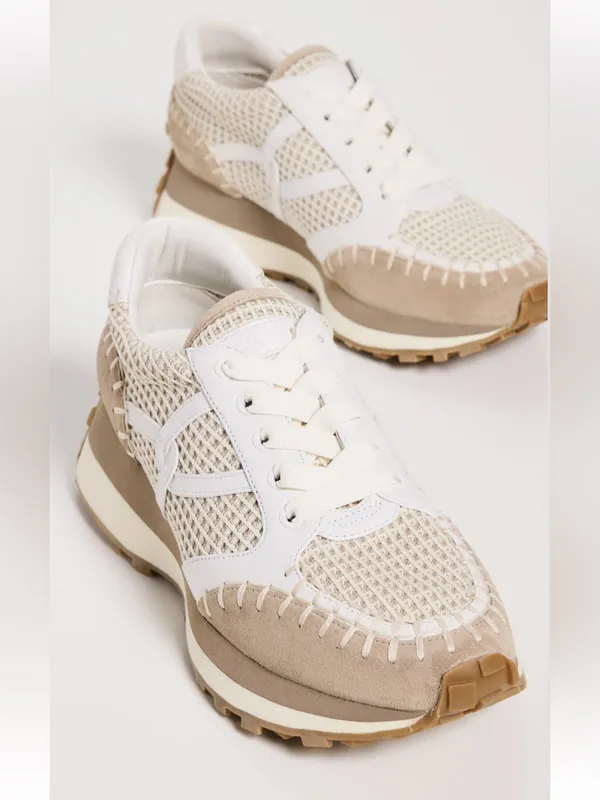 Veronica Beard Valentina sneaker 7.5 - Image 5