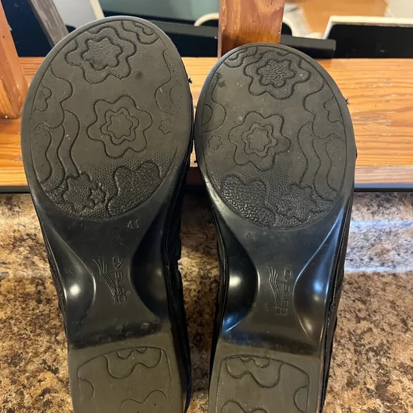 Dansko Black‎ Leather Women's Mules - Image 3