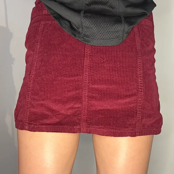 American Eagle Velvet Button Up Skirt - Image 3