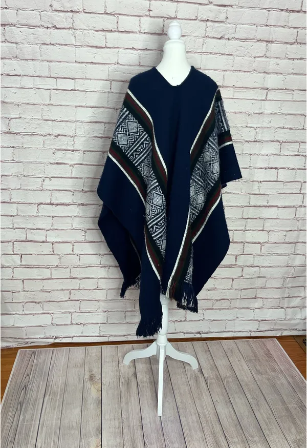 Tejidos Imalaya Wool Ecuadorian Made Southwest Blanket Poncho Wrap EUC One Size - Image 2