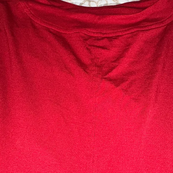 Athleta Women’s Red Crew Neck Top size 1X - Image 11