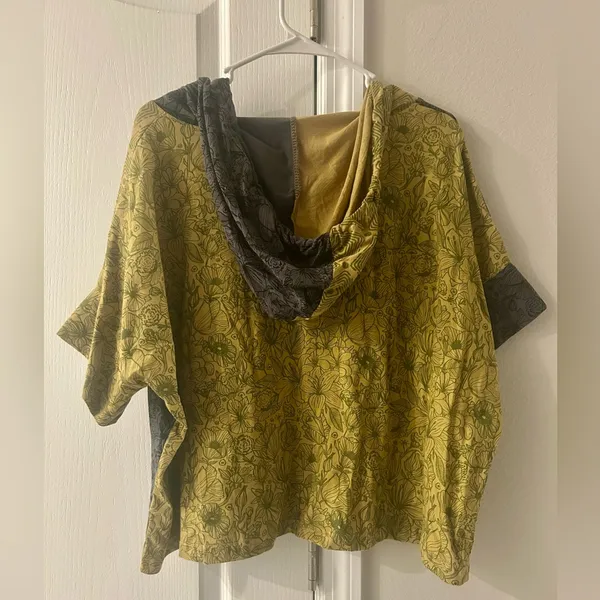 Patchwork Pullover Hoodie Size S/M Green - Image 5