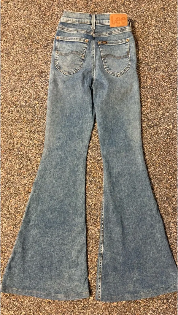 Lee Flare Jeans - Image 3