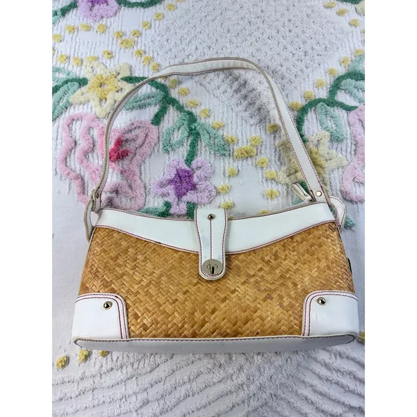 Etienne Aigner Woven Rattan Shoulder Bag White Trim‎ Polka Dot Lining 21750 - Image 2