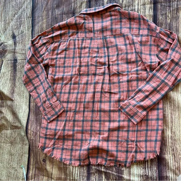 Women’s Hem & Thread Flannel Shirt Orange Blue Frayed Edges Size Large Oversized - Image 7
