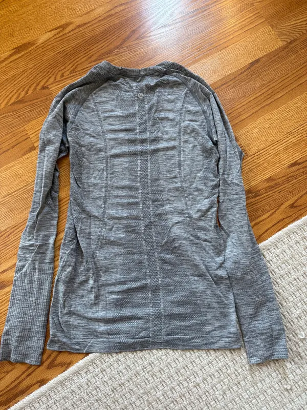 Lululemon Long Sleeve Swiftly Tech - Image 2