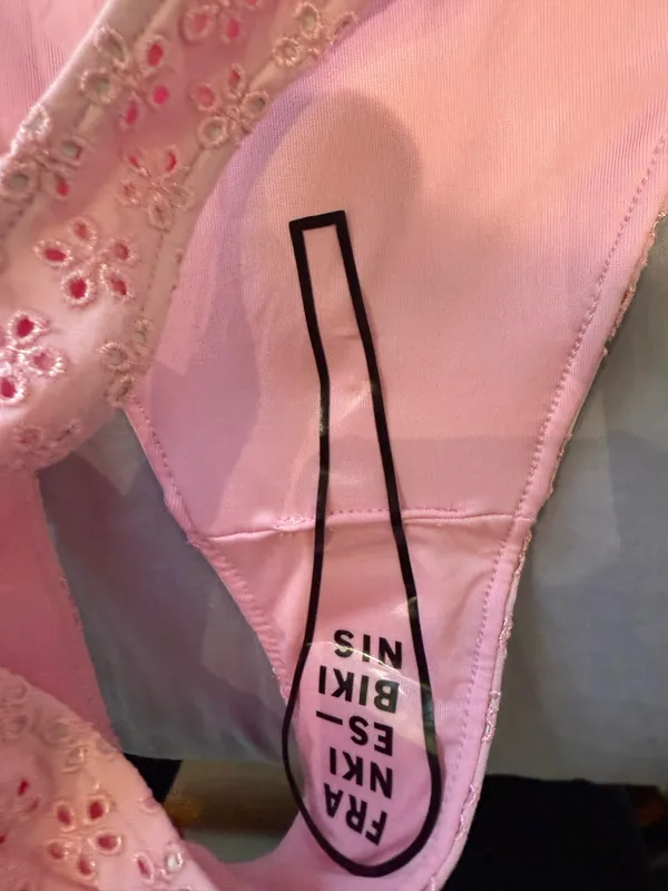 Victoria's Secret Bikini set top s bottom Xs - Image 5