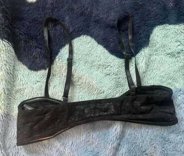 Lioness Black Lace Bow Bralette Top - Image 5
