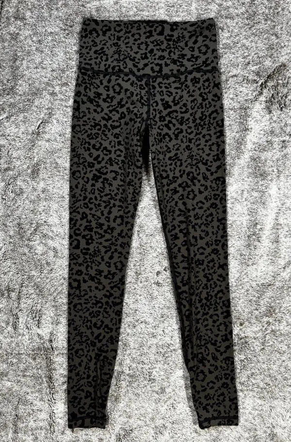 Athleta Elation Ultra High Rise Tight Sz XS - Image 3
