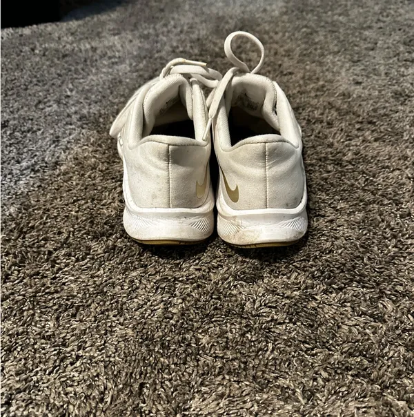 Nike Shoes - Image 3