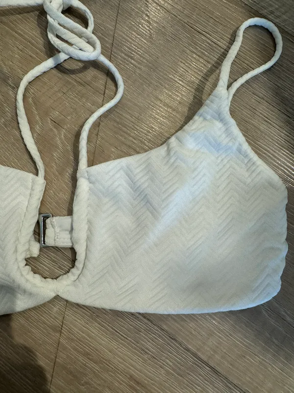 Lovers + Friends Tulip White Bikini Top - Image 3
