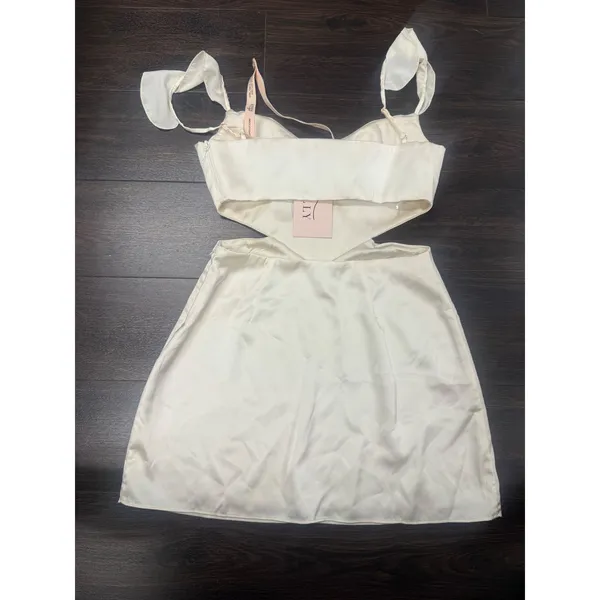 Oh‎ Polly Ivory Satin Cut-Out Mini Dress (NWT) - Image 5