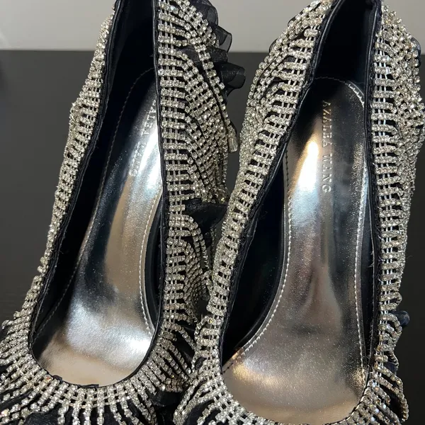 Azalea Wang Trystan Black Rhinestone Fringe Ruffle Pointed Toe Stiletto Pumps 11 - Image 7