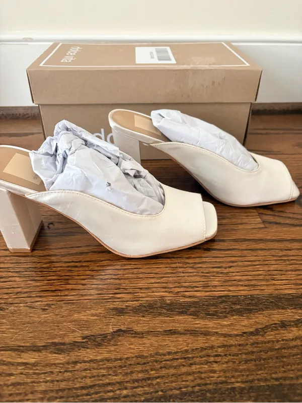 Dolce Vita Sabela Heel NIB White Size 6.5 - Image 7