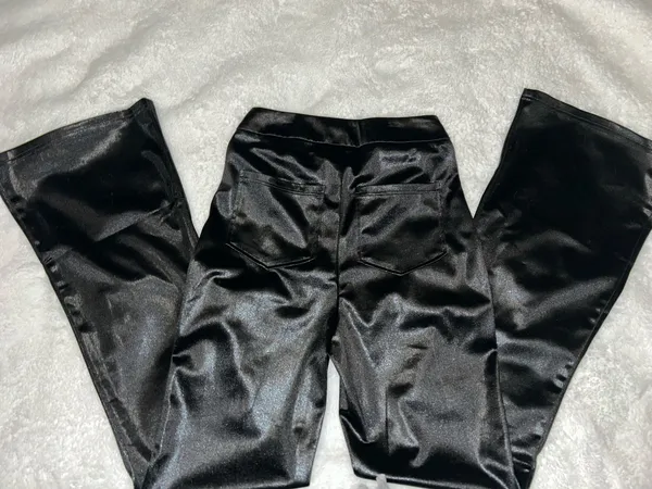 NWOT Reign Set Black Halter Top and Pants - Image 4