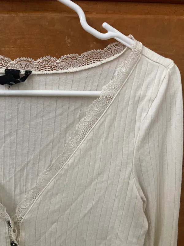 UO White Cropped Top - Image 4