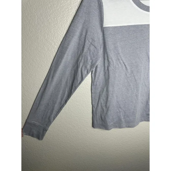 Under Armour Shirt Womens XL Gray Colorblock Long Sleeve Scoop Neck Relaxed Fit - Image 3