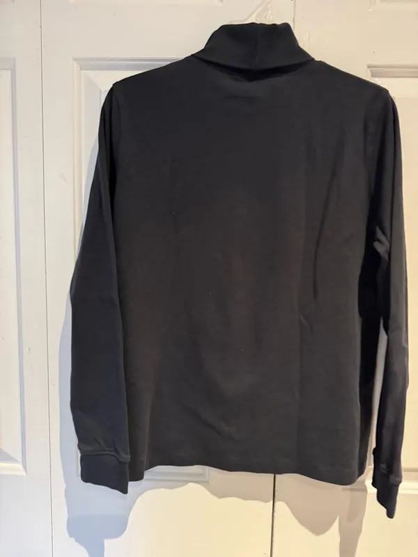 L.L. Bean Black Women's Turtleneck Top Size L - Image 4