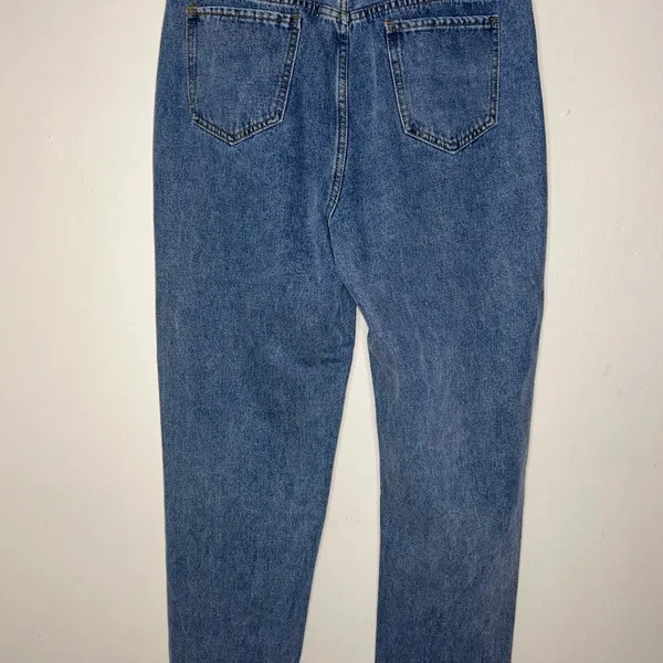 SHEIN Distressed Blue Jeans NWOT Size 8/10 Large - Image 2