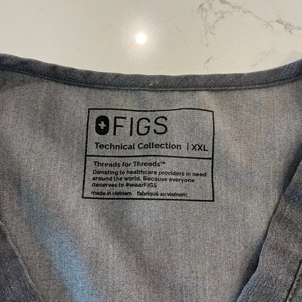 FIGS Catarina One-Pocket Scrub Top Graphite Size XXL‎ - Image 3