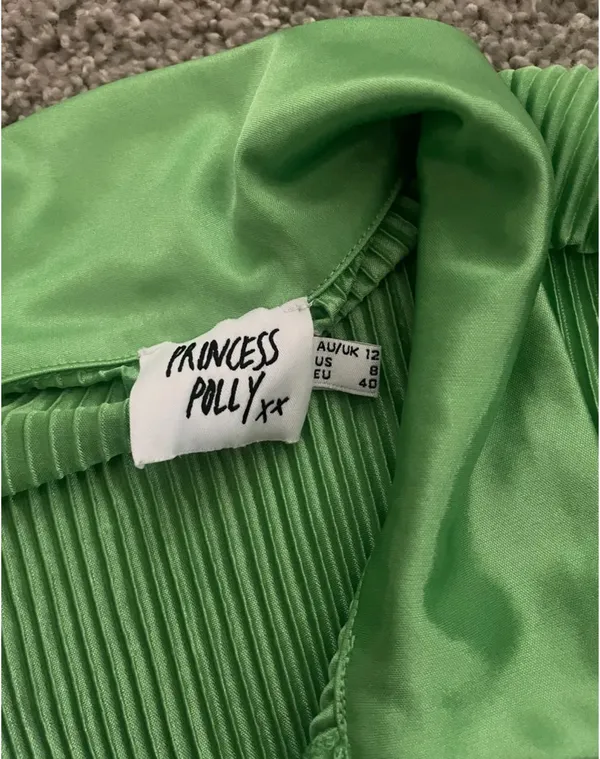 Princess Polly green tie up top size 8 - Image 3