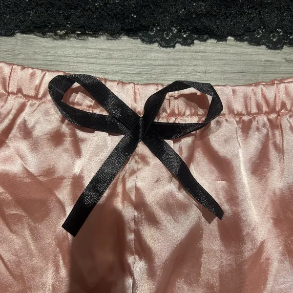 Elegant Black and Pink Lace Sleepwear Set - Image 7