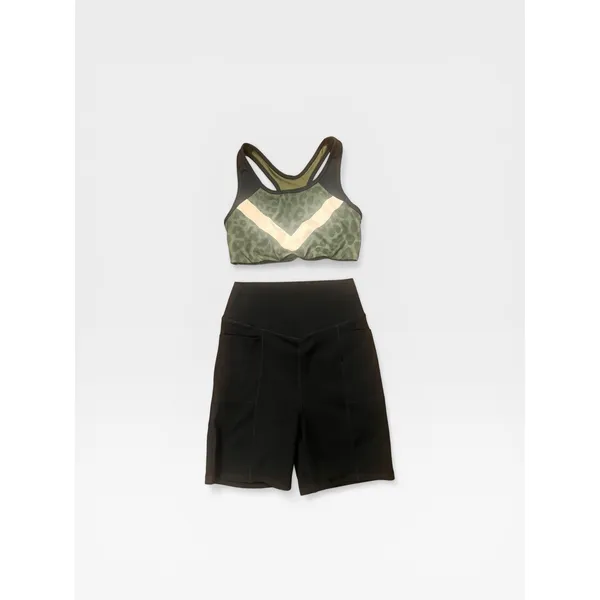 Victorias Secret Egreis Activwear Bundle Sports Bra High waisted Biker Shorts S - Image 2
