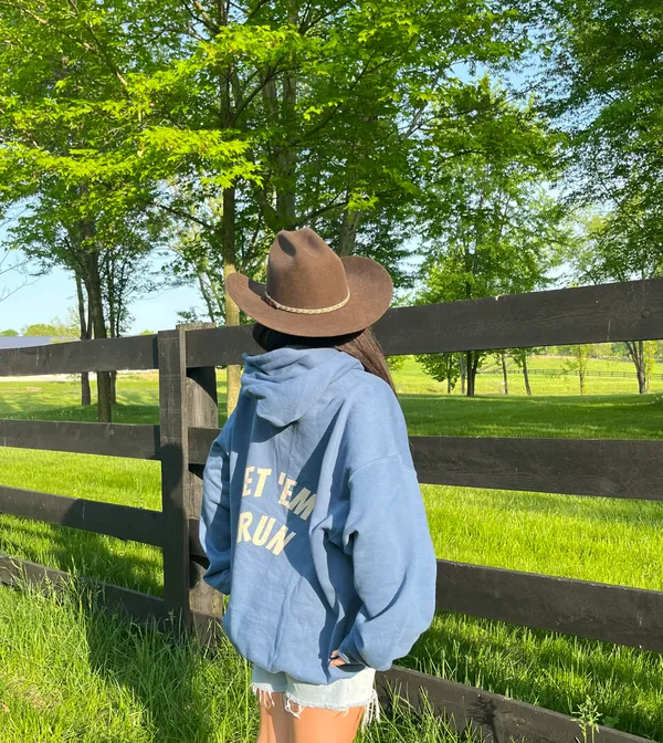 one Xo Hoodie - Image 3