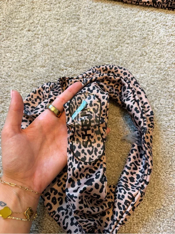 SheIn Leopard Print High-Waist Bikini - Image 3