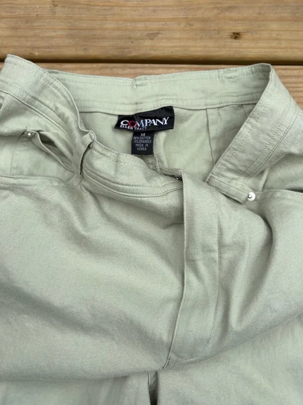 Ellen Tracy Company Women’s Size 4 Sage Green Stretch Straight Leg Pants - Image 2