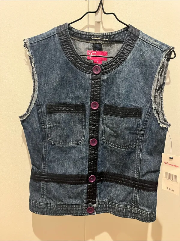 Tradition Dark Blue Denim Sleeveless Vest with Purple Buttons new with tag - Image 3