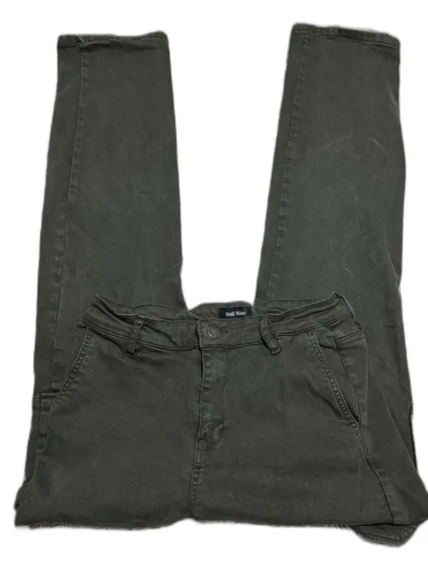 Well Worn Olive Cargo Pants Womens 6/28 Utility Stretch Straight Leg Green - Image 2