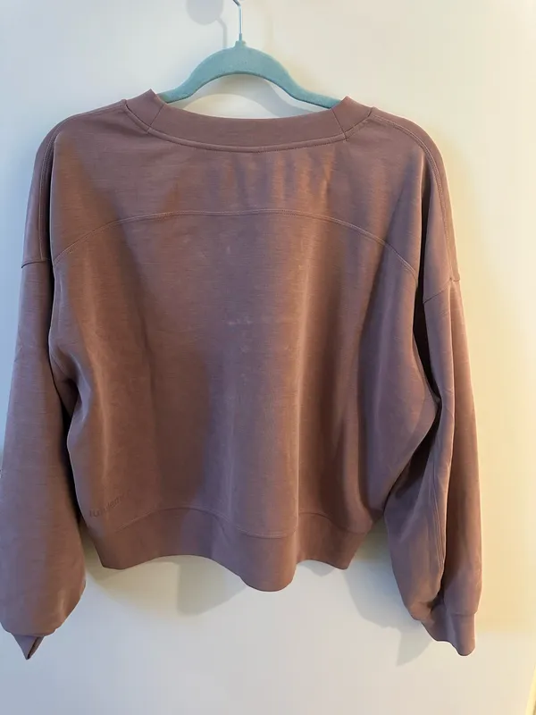 Lululemon Softstreme Cropped Crew Oversized - Image 2