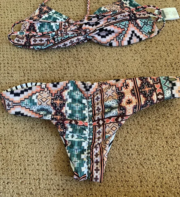 O'Neill Reversible Bikini - Image 4