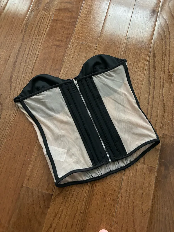 EDIKTED Galaxy Cupped Mesh Corset medium - Image 5