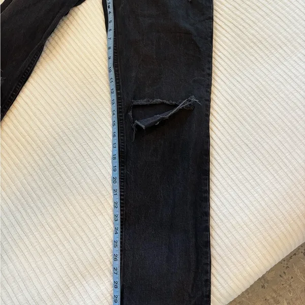 Abercrombie & Fitch The 90's Straight Ultra High Rise Distressed Black Jeans 6L - Image 9