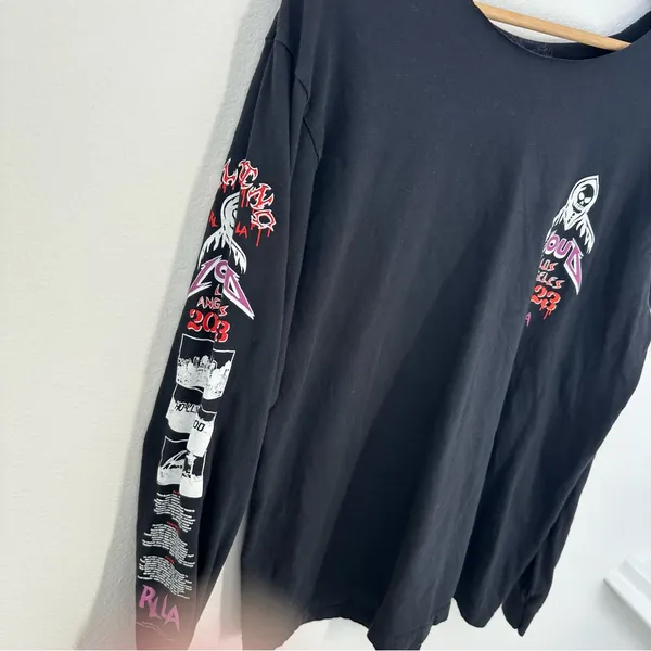 Rolling Loud Los Angeles off-the-shoulder graphic tee - Image 3