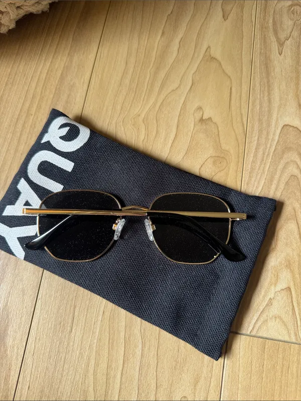 Quay Big Time Sunglasses - Image 2