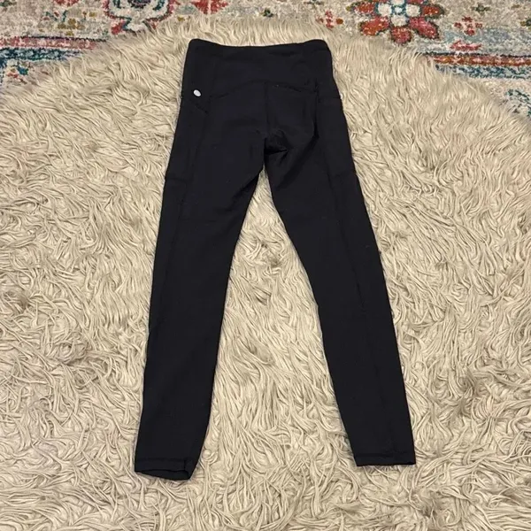 Zella black leggings with side pockets XS - Image 4