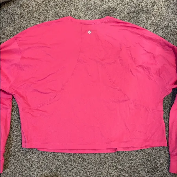 Lululemon Cropped Long Sleeve - Image 2